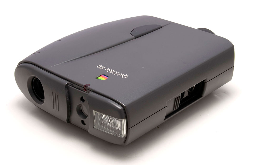 اولین دوربین دیجیتال رنگی شرکت اپل