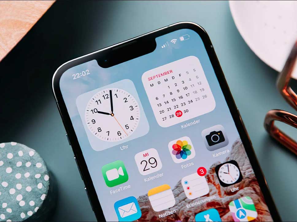 اپل گوشی iPhone SE 3 را در اوایل سال 2022 معرفی خواهد کرد