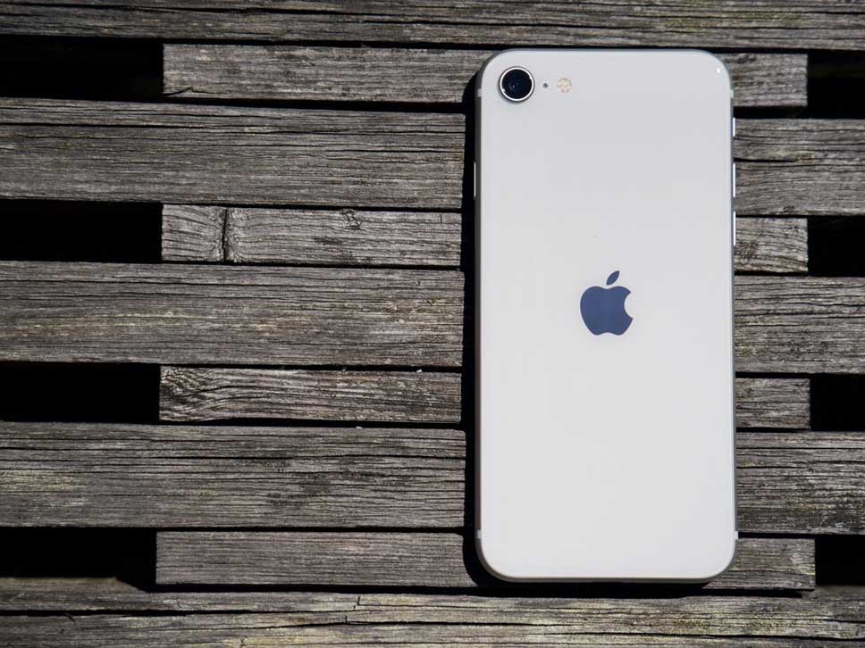 آیفون SE+ 5G و آیپد ایر جدید در رگولاتور روسی EEC لیست شدند